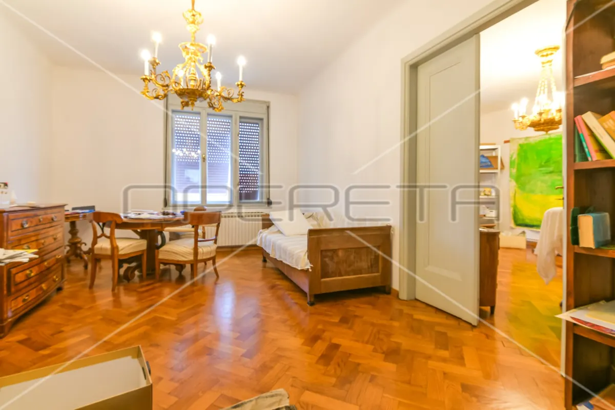 Stan - Gundulićeva, Centar, Zagreb, 140m2