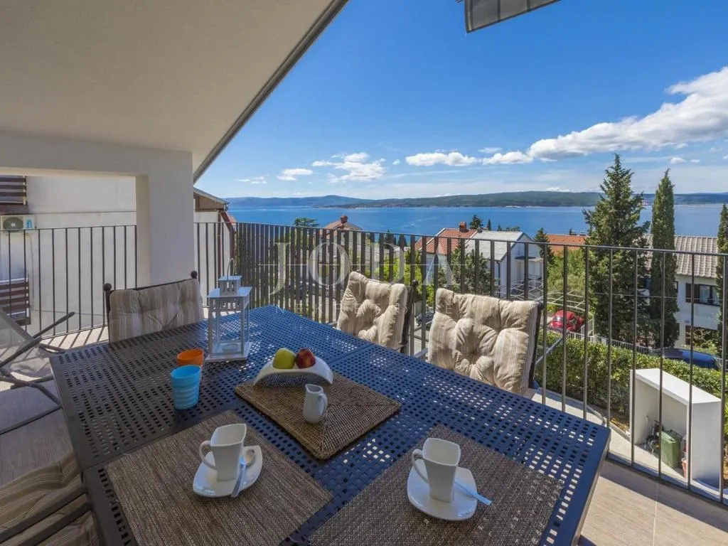Kuća - Crikvenica, 375m2