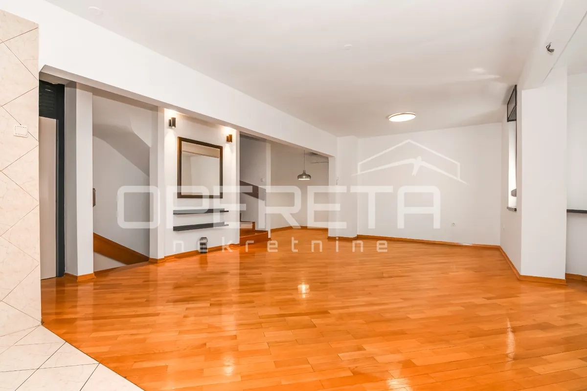 Stan - Cernička ulica, Trešnjevka sjever, Zagreb, 230m2
