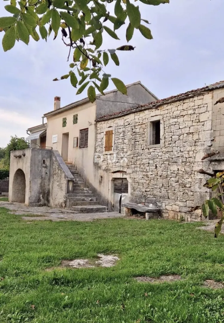 Kuća - Kanfanar, 140m2