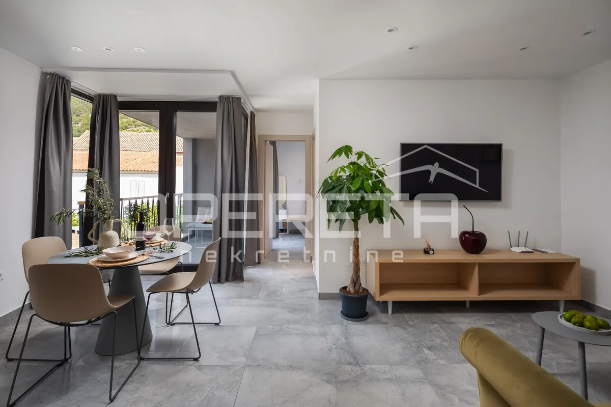 Apartment - Čikolina stroda, Komiža, Komiža, 66m2
