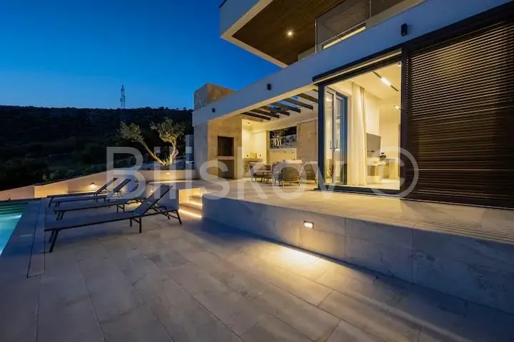 House - Trogir, 215m2