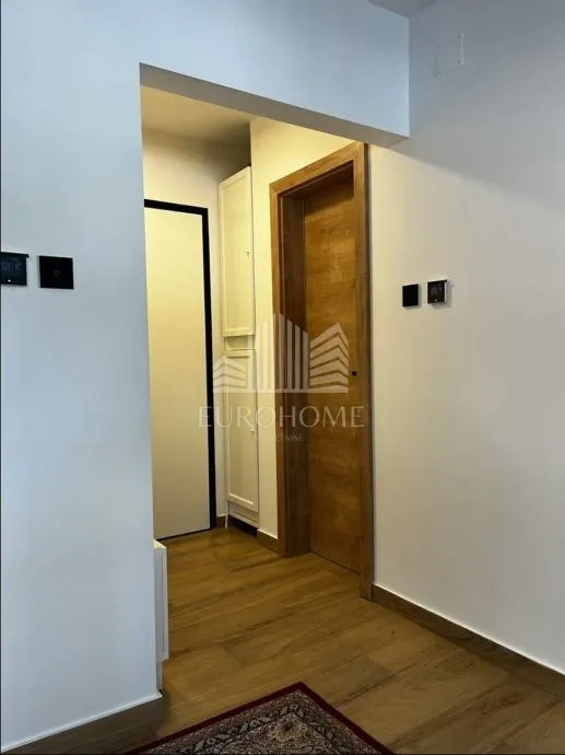 Apartment - Donji Grad, 29m2