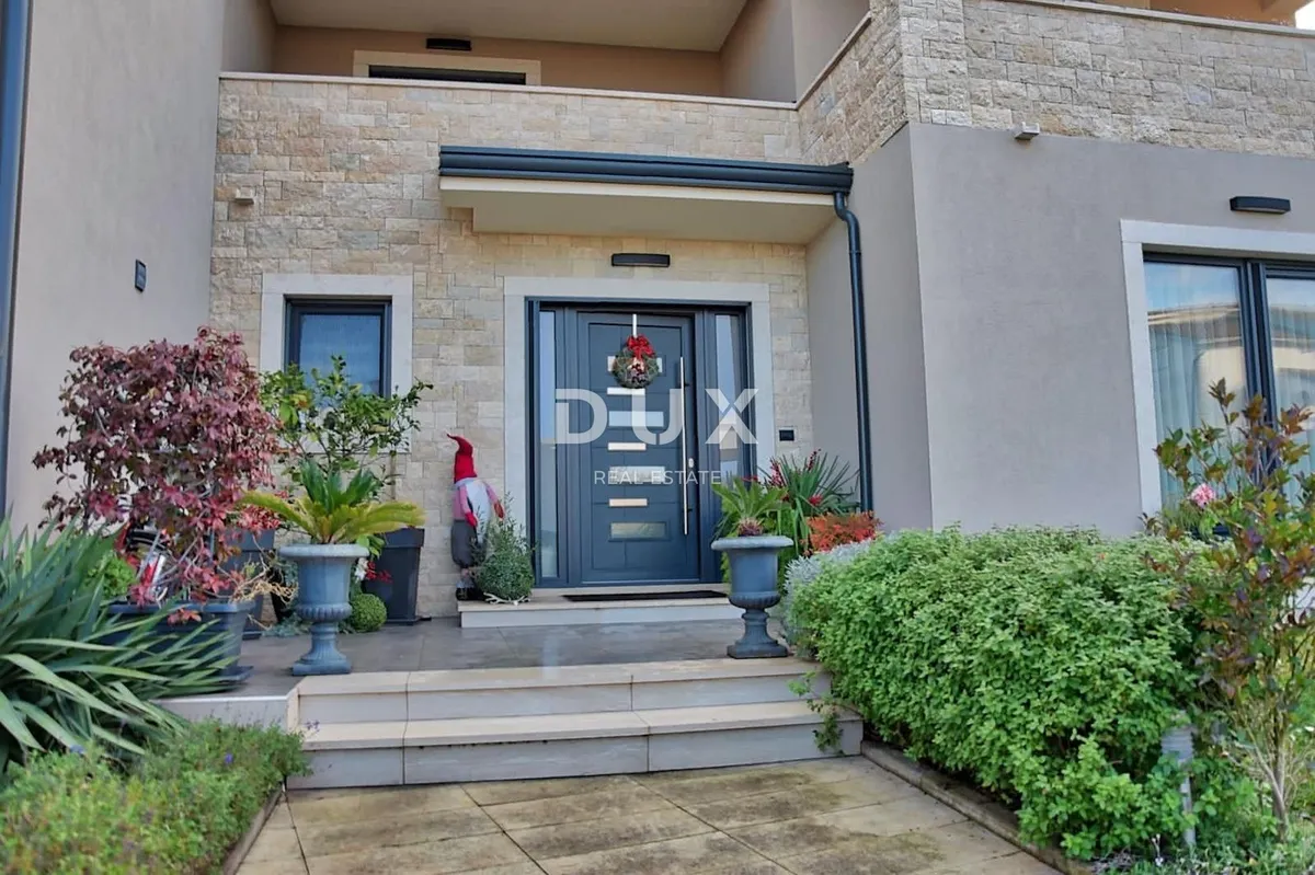 Kuća - Poreč, 160m2