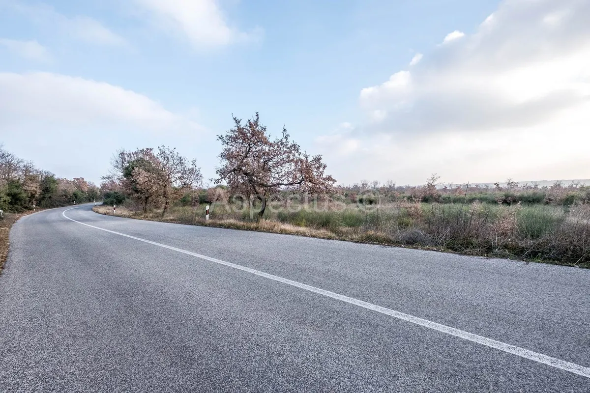 Land - Vodnjan, 918m2