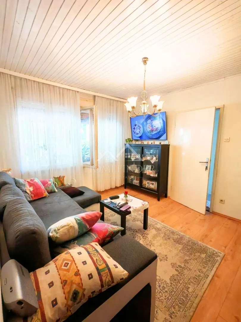 House - Gornja Dubrava, 210m2