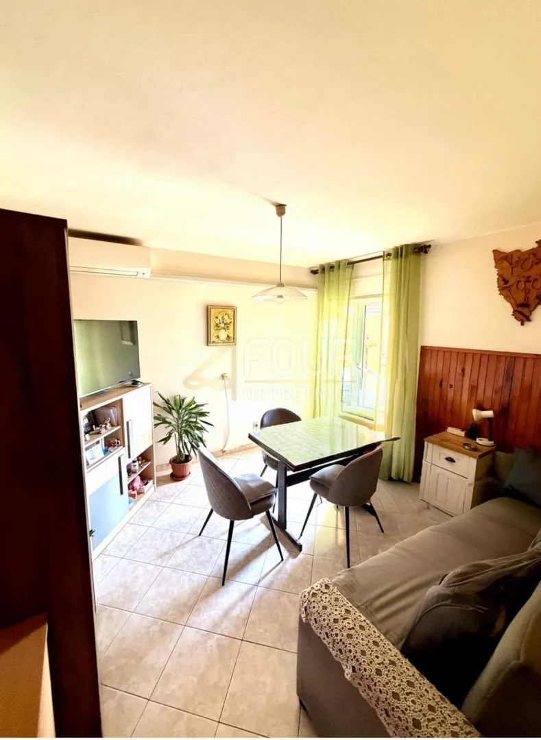 Stan - Rovinj, 50m2