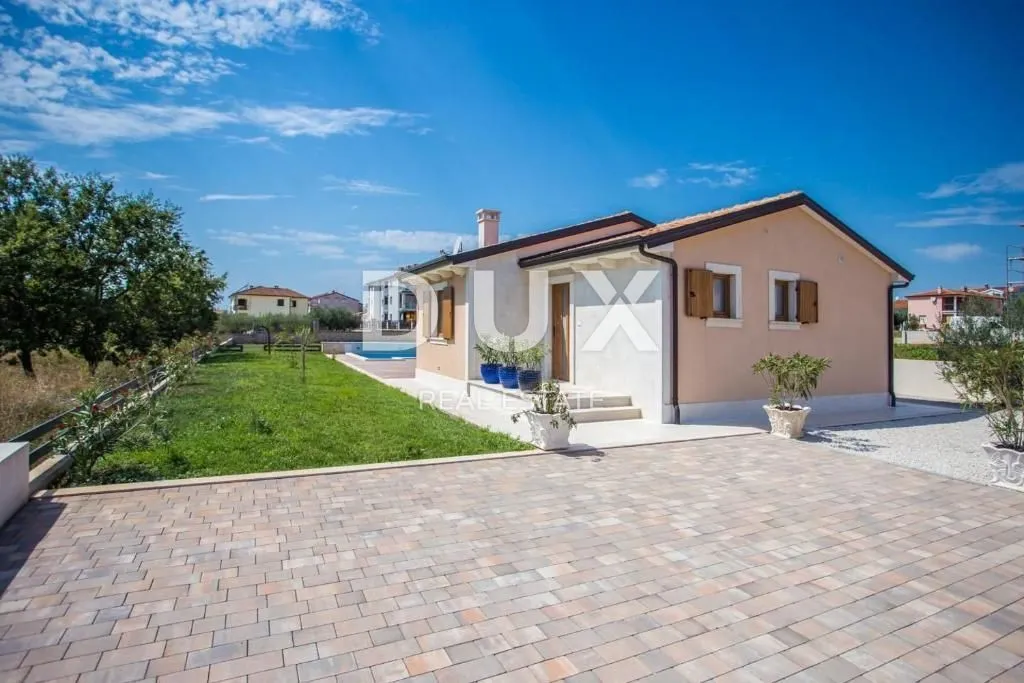 Kuća - Poreč, 85m2