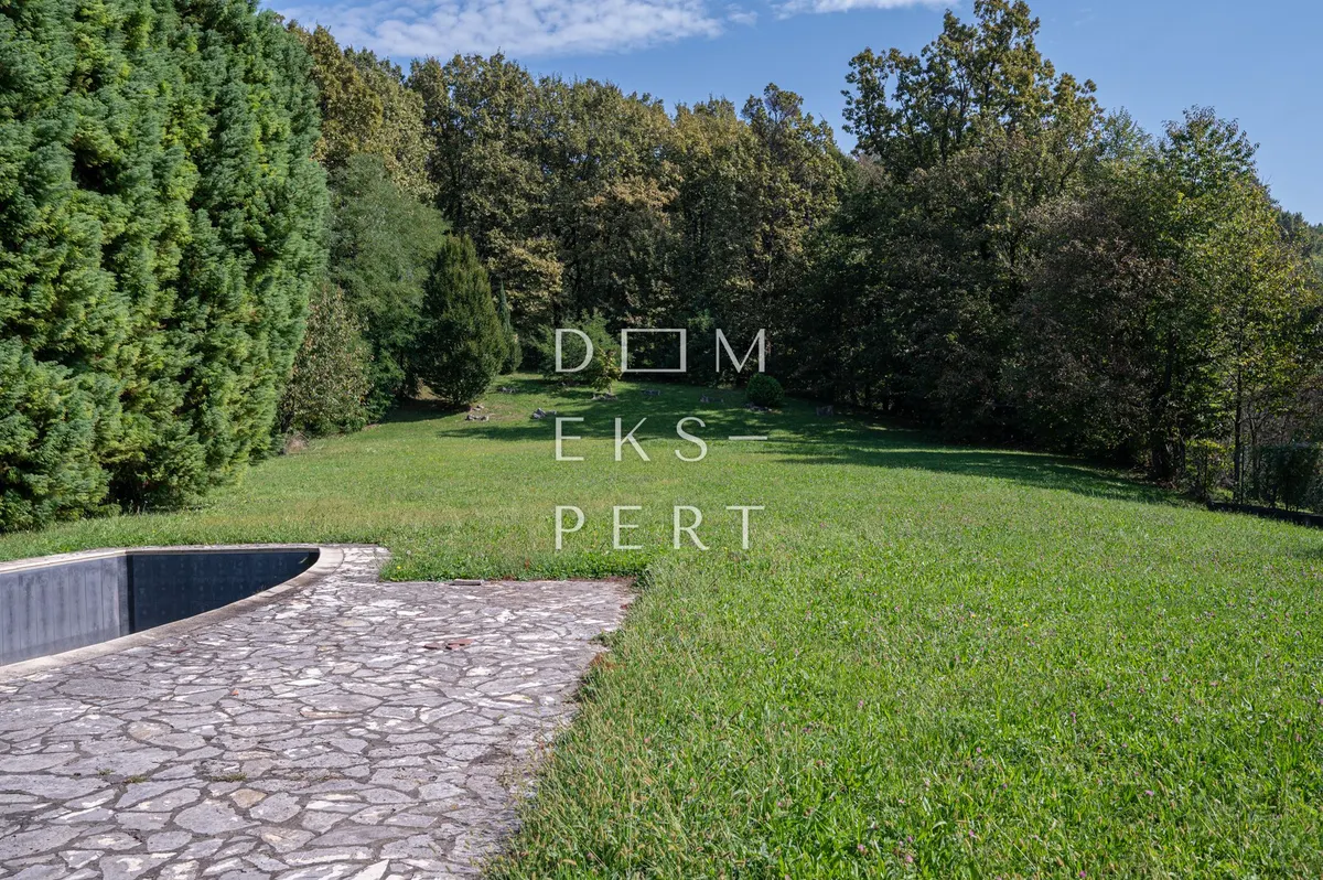 Kuća - Podsljeme, 500m2