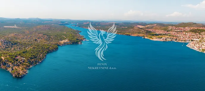 Zemljište - Šibenik, 3084m2