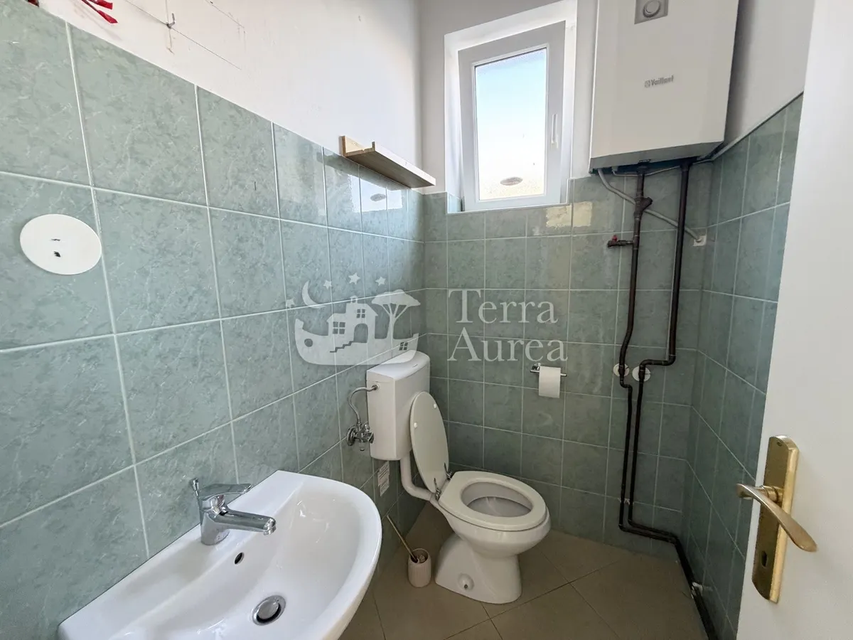Poslovni Prostor - Malinska-Dubašnica, 50m2