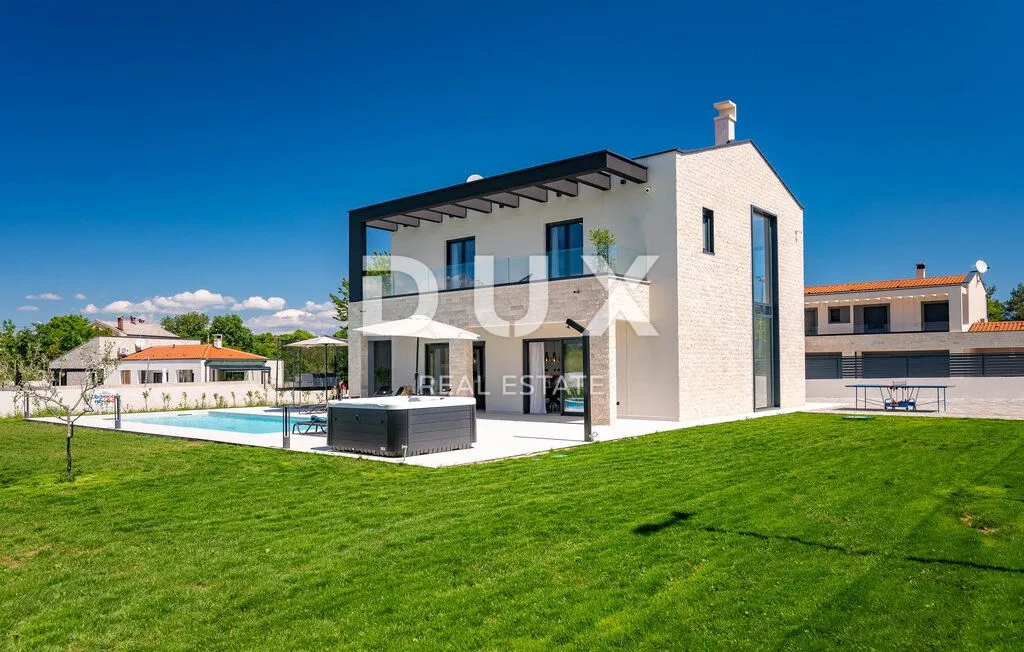 Kuća - Labin, 198.4m2