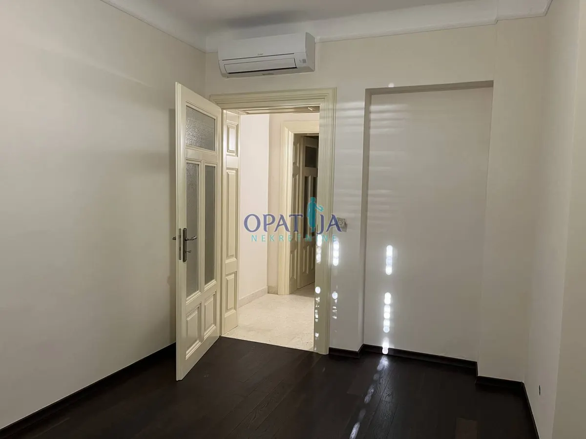 Stan - Opatija, 64m2