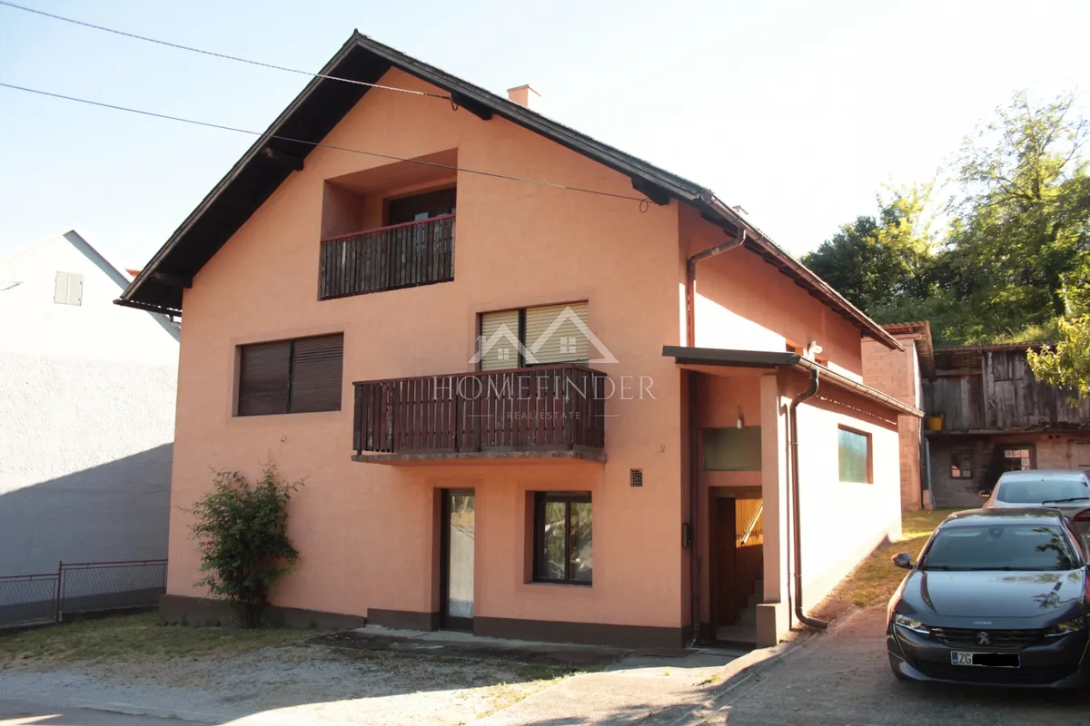 House - Jastrebarsko - Okolica, 250m2