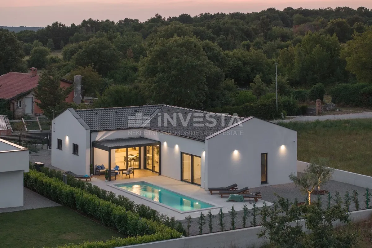 Kuća - Tinjan, 156m2
