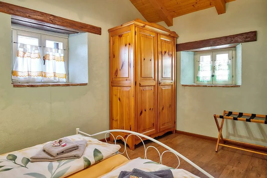 House - Pula, 230m2