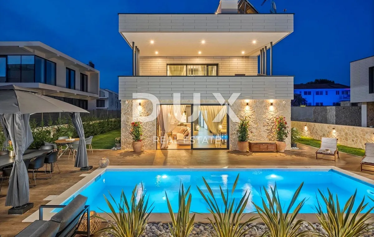Kuća - Poreč, 180m2
