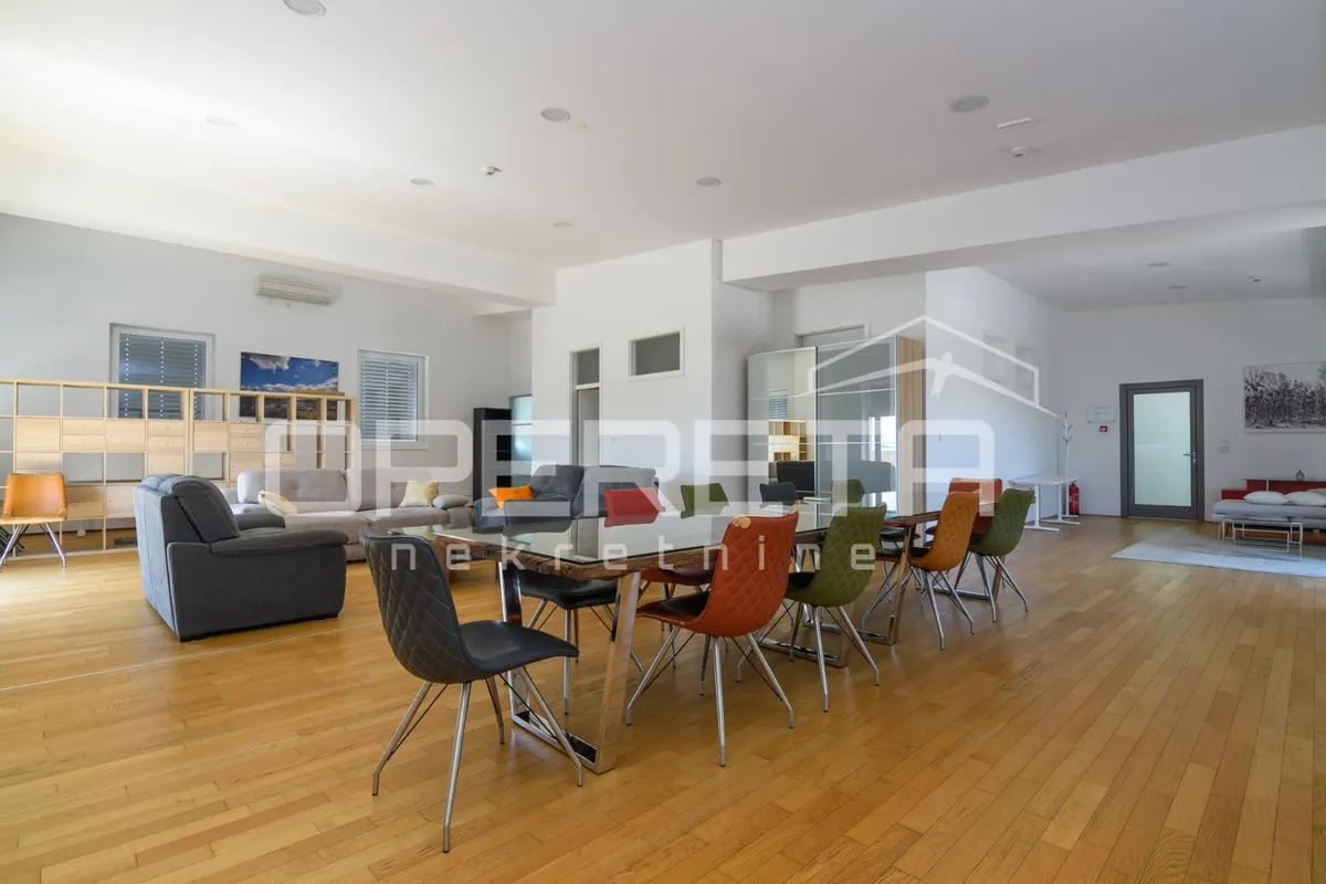 Ured - Kamenarka, Novi Zagreb - istok, Zagreb, 423.44m2