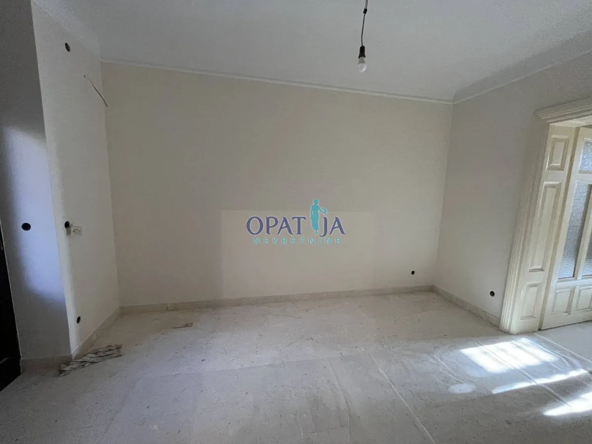 Stan - Opatija, 64m2
