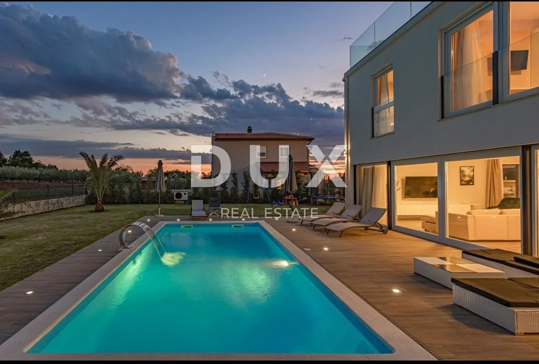 Kuća - Poreč, 265m2