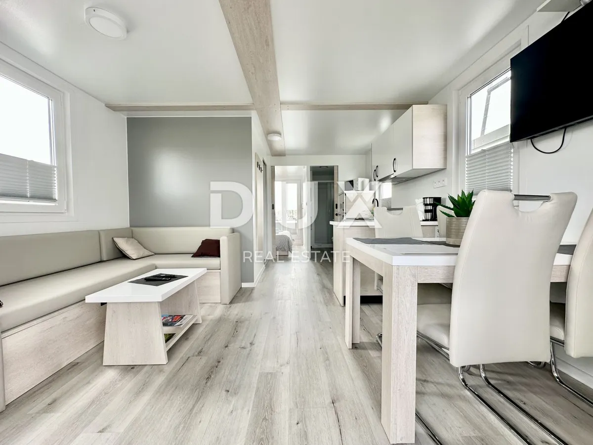 Kuća - Pula, 84m2