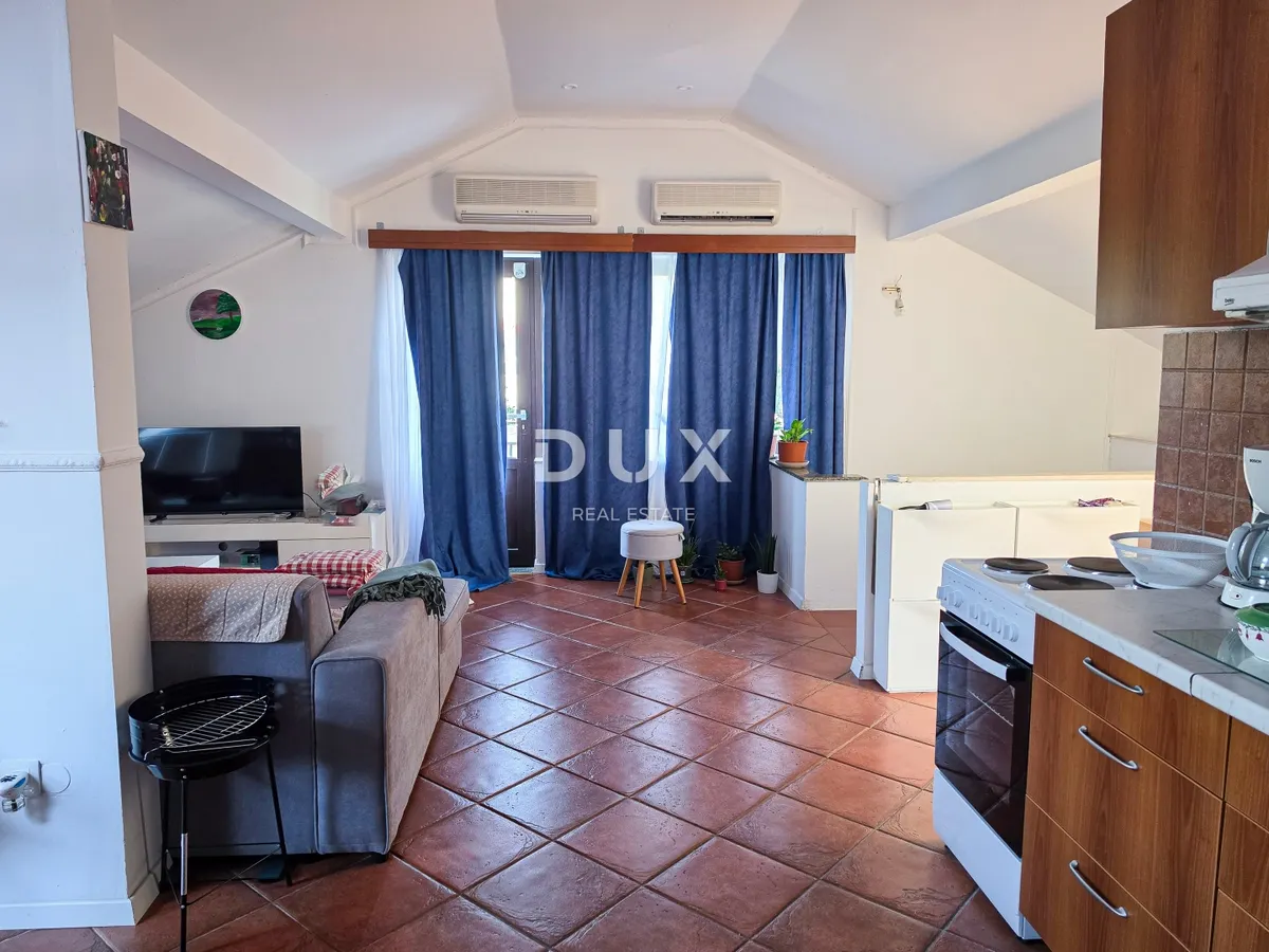 Stan - Mali Lošinj, 75m2