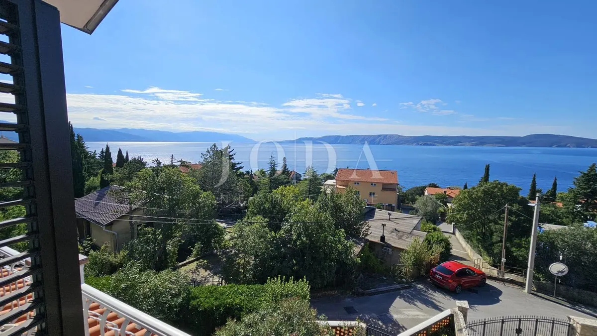 House - Novi Vinodolski, 360m2