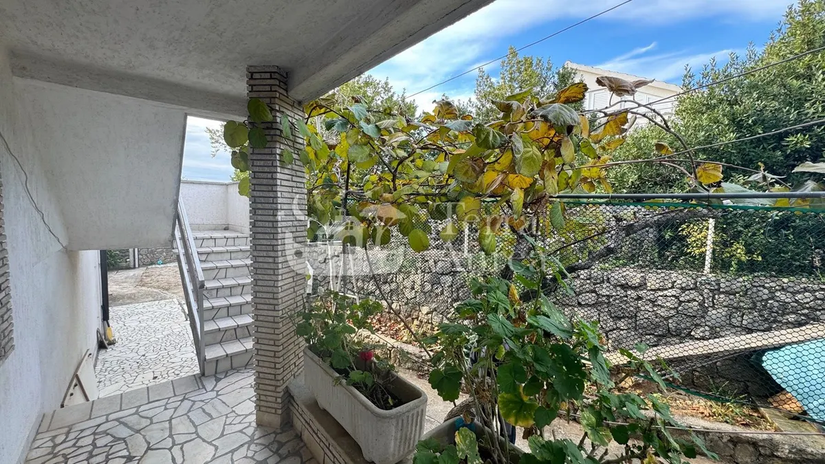 Kuća - Krk, 284.65m2