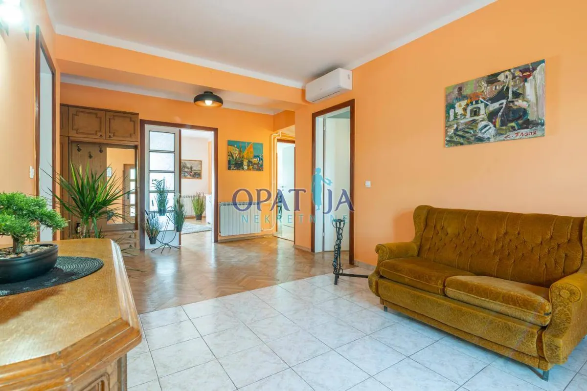 Stan - Opatija, 122.7m2