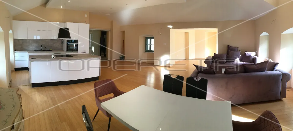 Apartment - Maršala Tita, Opatija, Opatija, 180m2
