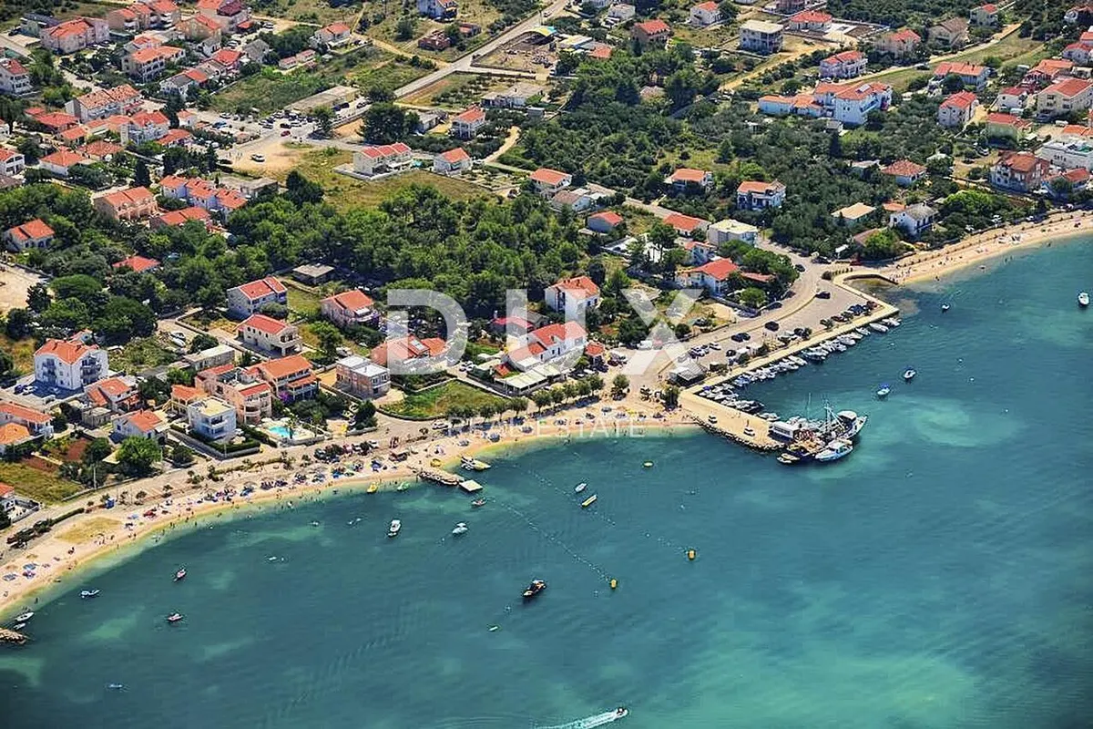 Zemljište - Vrsi, 1000m2