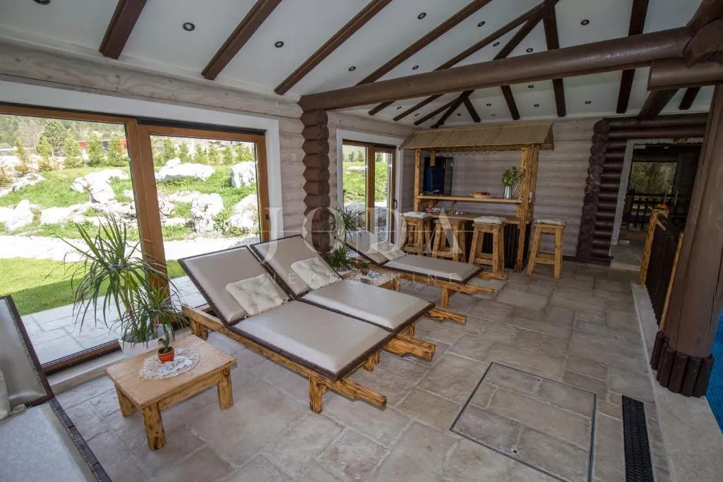 Kuća - Fužine, 350m2