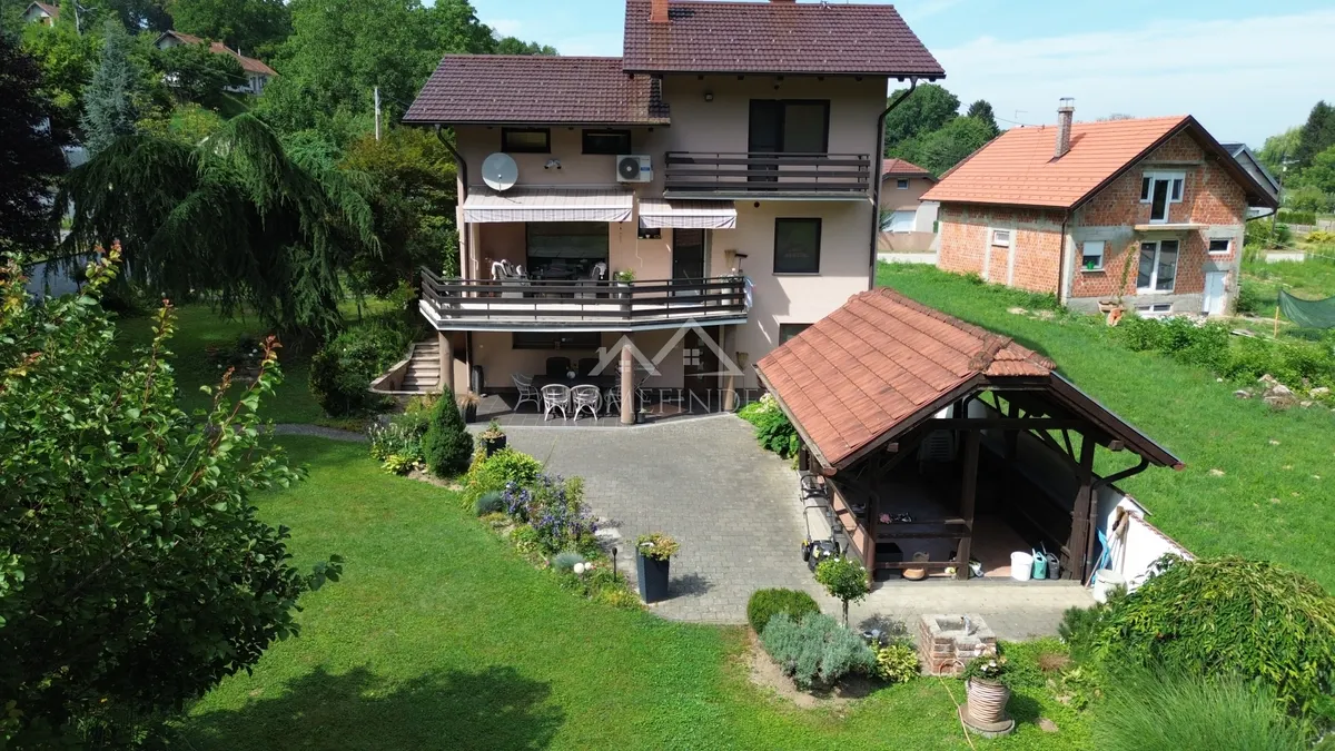 House - Koprivnica, 256m2