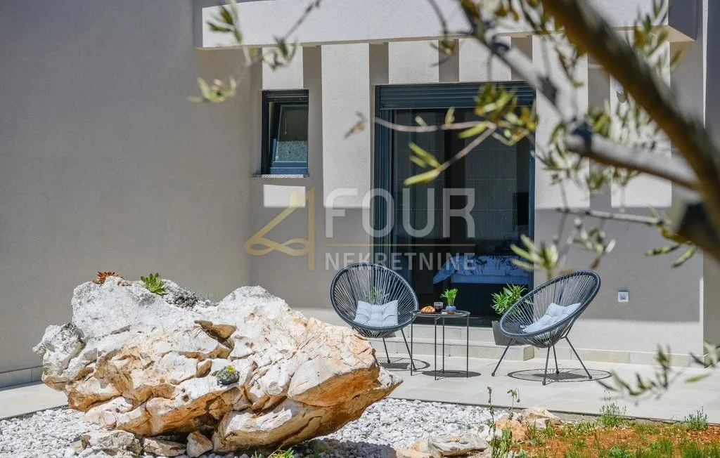 Kuća - Labin, 126m2