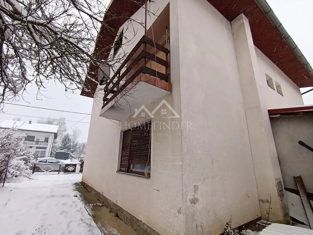 Kuća - Karlovac - Okolica, 360m2