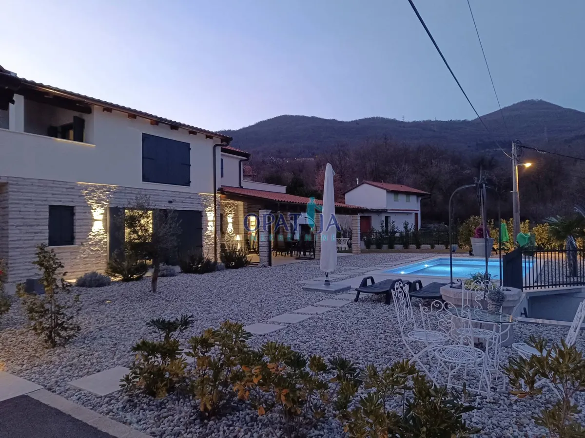 Kuća - Opatija - Okolica, 328m2