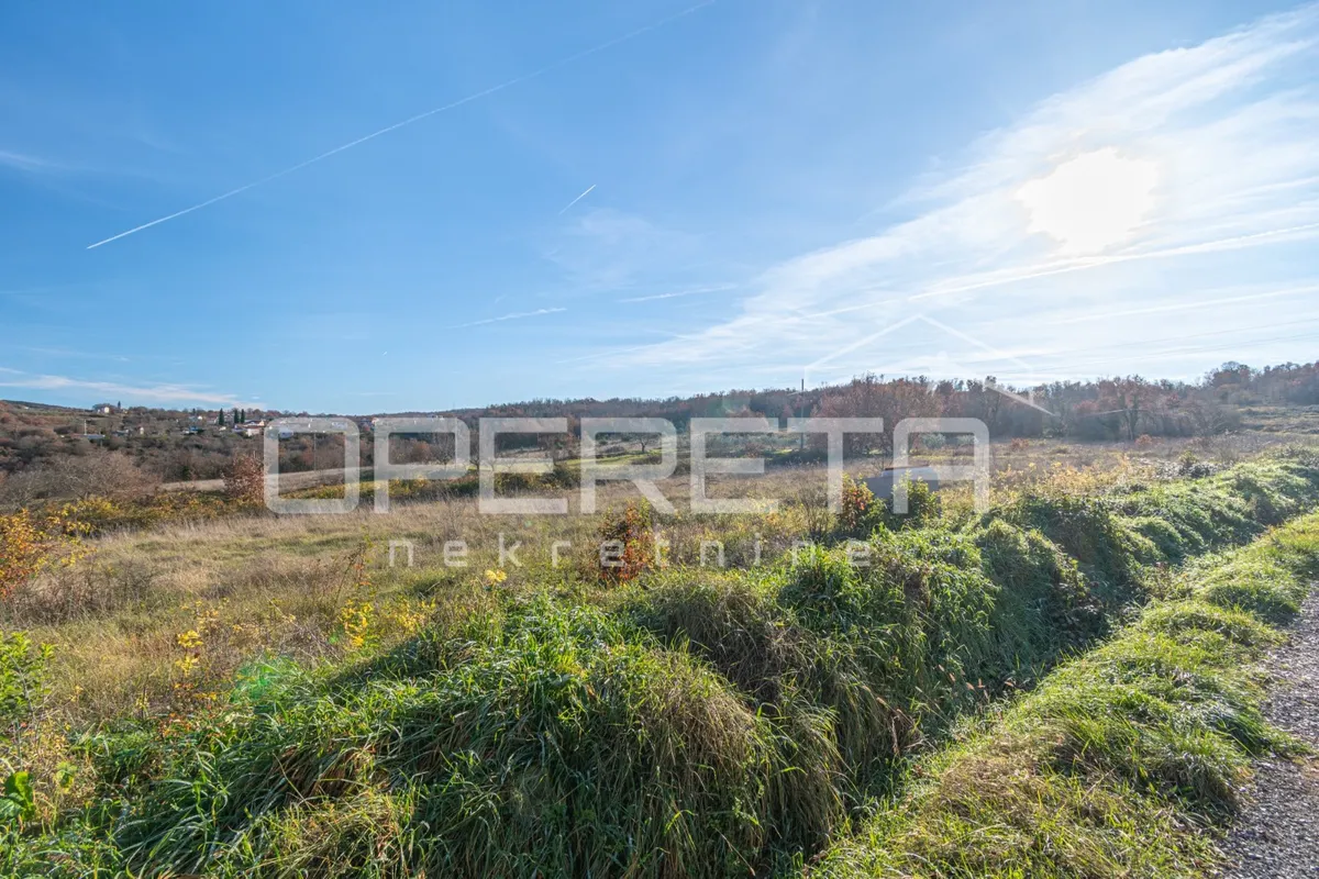Land - Karojba, Karojba, Karojba, 740m2