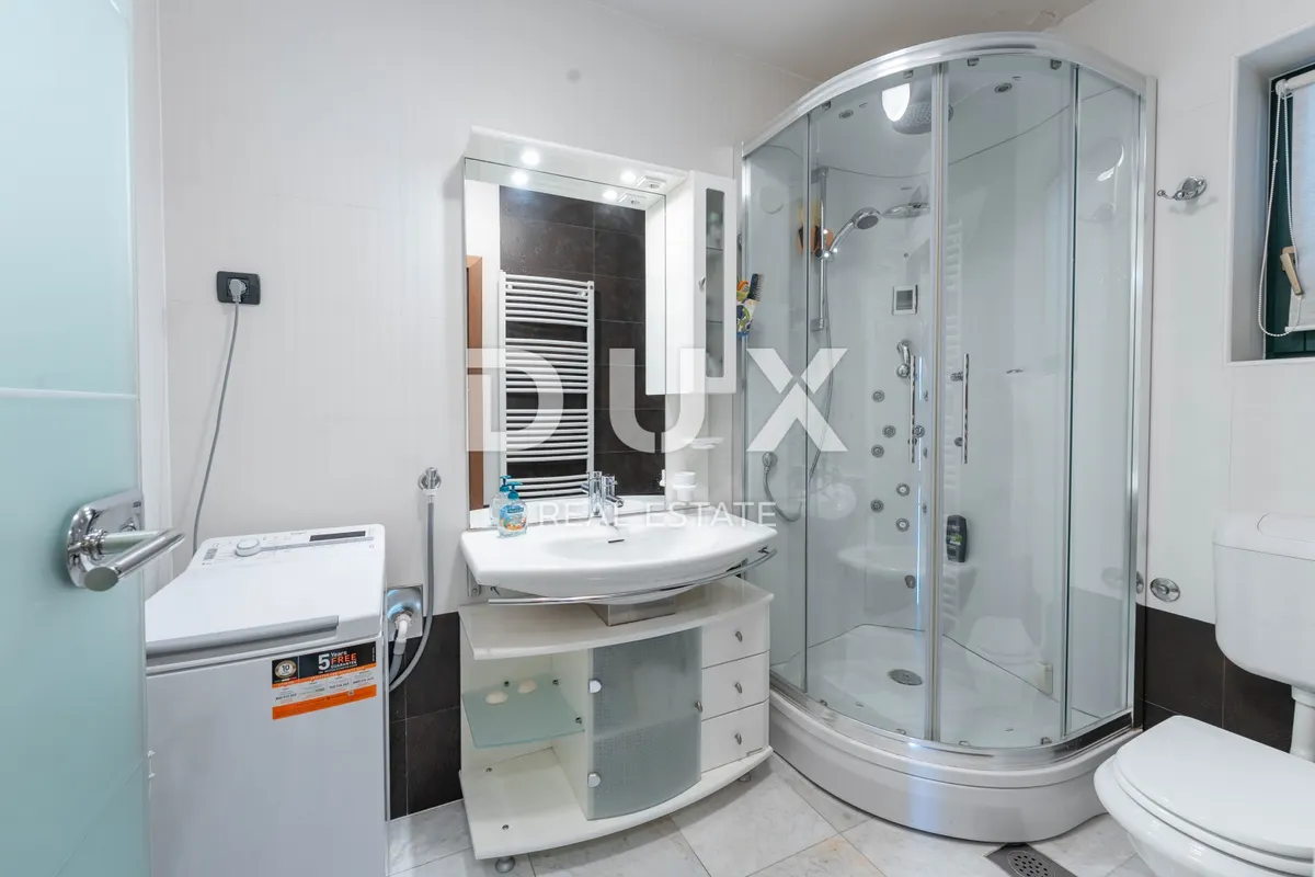 Kuća - Opatija, 261m2