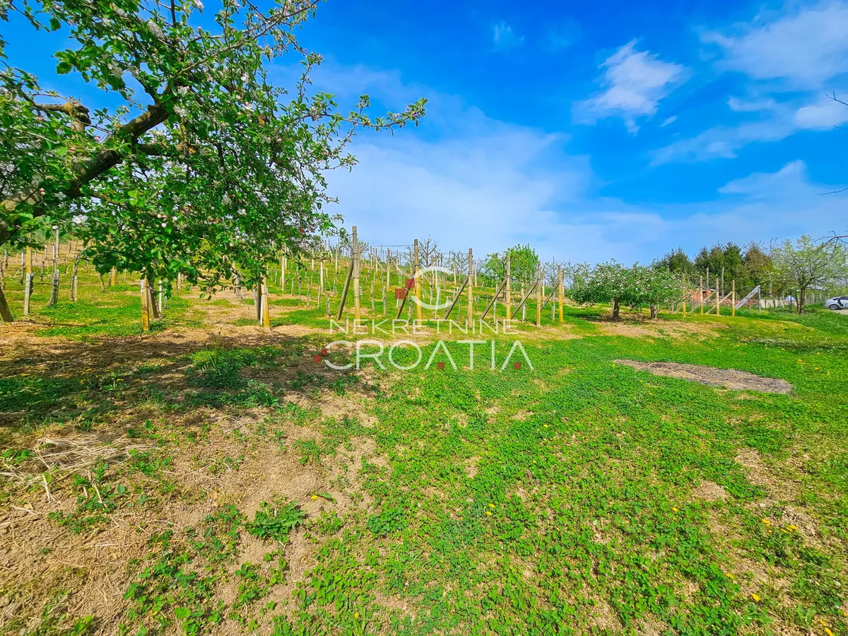 Land - Ivanec, 970m2