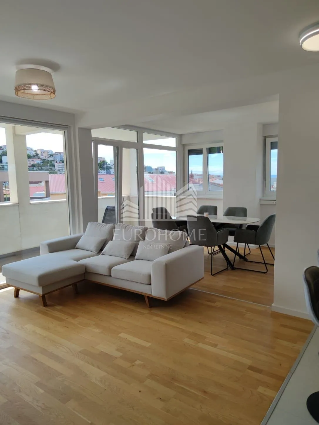 Apartment - Podstrana, 74m2
