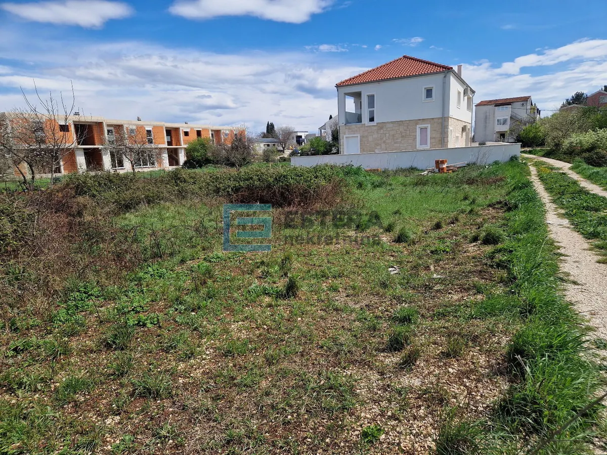 Zemljište - Pakoštane, 500m2