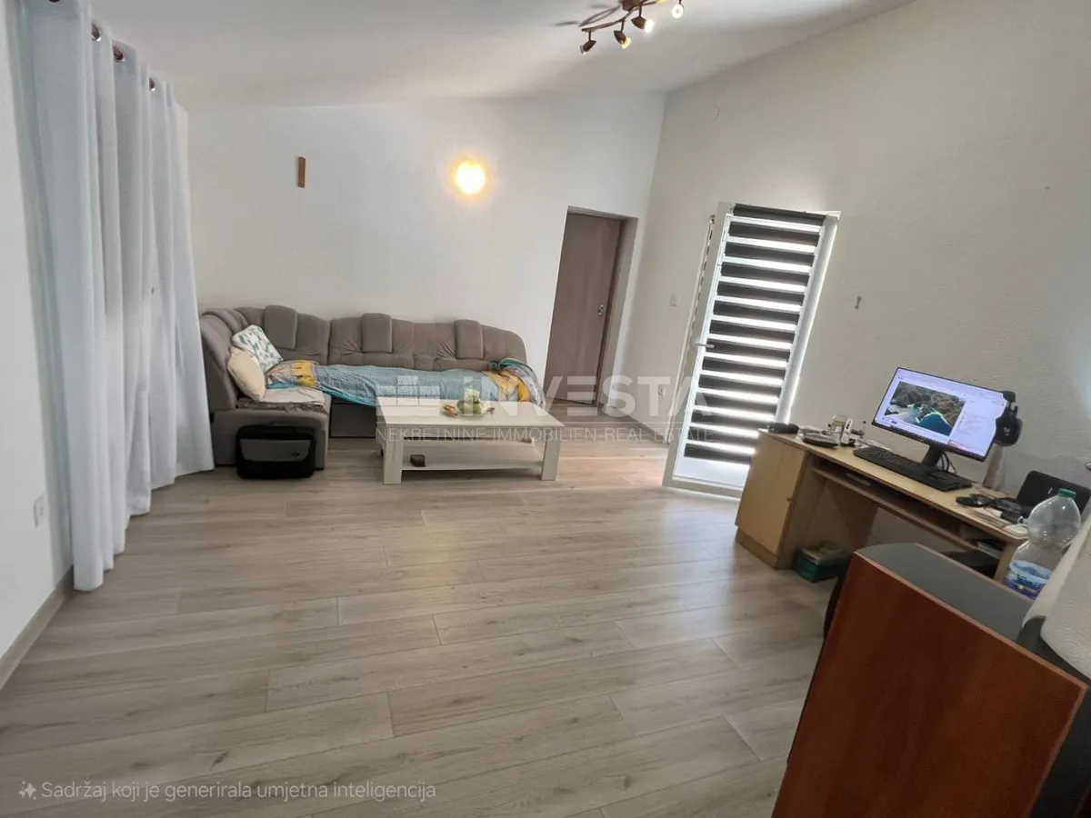 Kuća - Ližnjan, 100m2