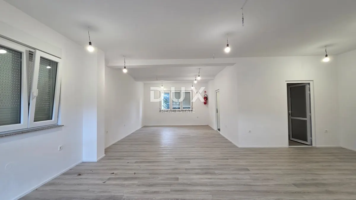Poslovni Prostor - Viškovo, 73.14m2
