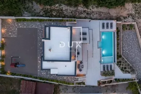 Kuća - Kraljevica, 250m2