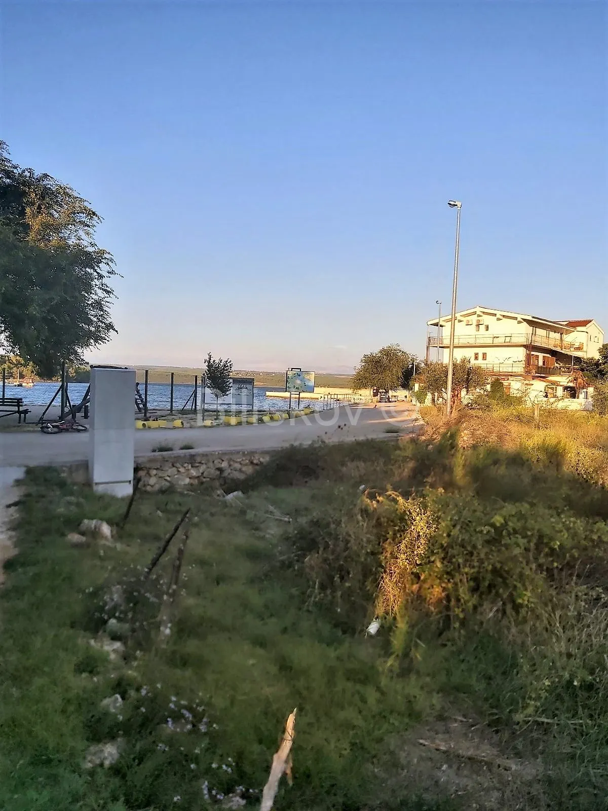 Zemljište - Šibenik - Okolica, 1105m2