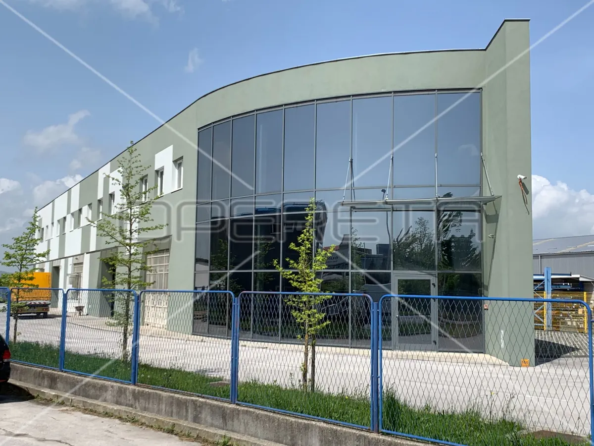 Poslovni Prostor - Gospodarska ulica, Novi Zagreb - zapad, Zagreb, 1200m2