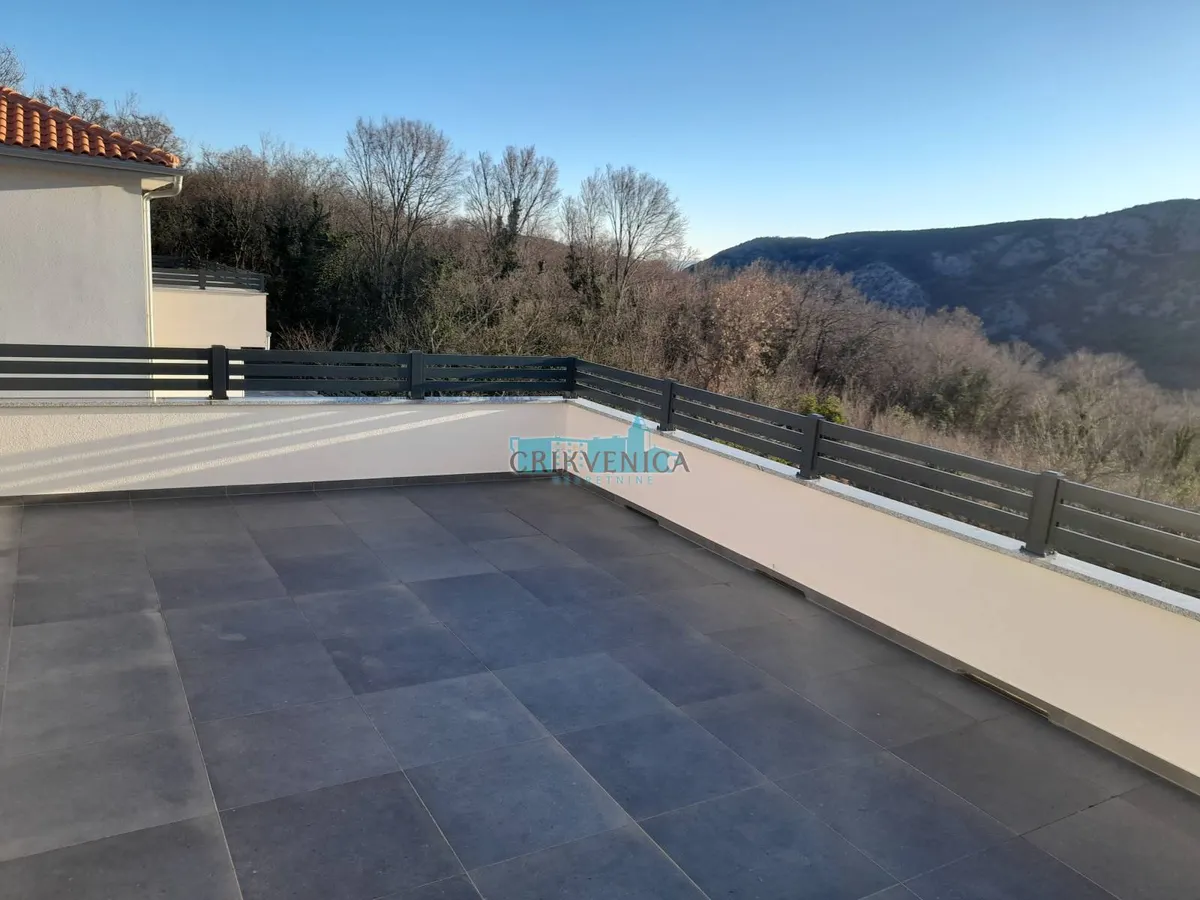 Stan - Vinodolska Općina, 82m2