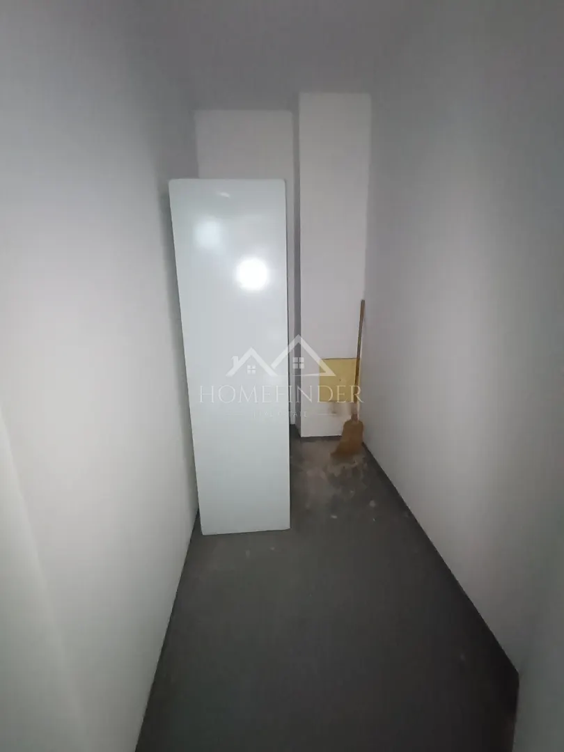 Poslovni Prostor - Oroslavje, 64.25m2