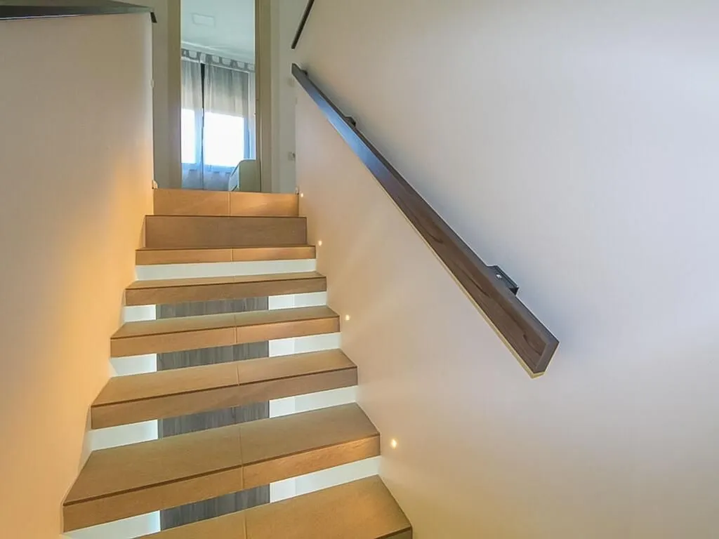 Kuća - Kostrena, 330m2