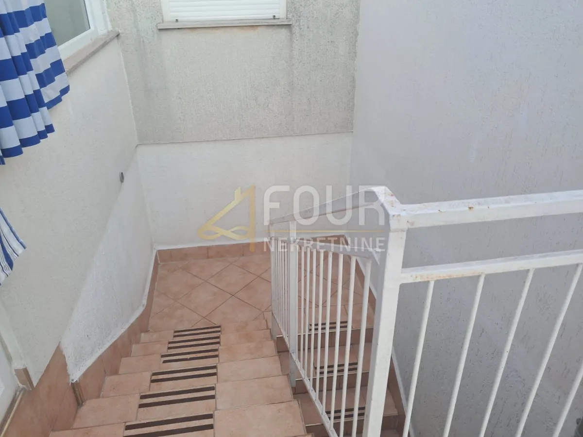 Stan - Pula, 75m2